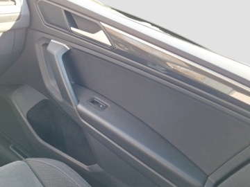 Volkswagen Tiguan II SUV 1.5 TSI EVO 150KM 2020 Volkswagen Tiguan VW Tiugan 1.5 TSI Elegance Premium DSG IQ Light IQ Drive, zdjęcie 18