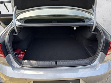 Volkswagen Passat B8 Limousine Facelifting 2.0 TDI SCR 150KM 2020 Volkswagen Passat B8 2.0 TDI EVO Essence 2.0 TDI 1, zdjęcie 17