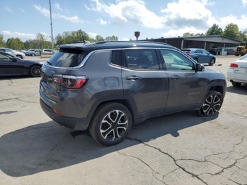 Jeep Compass II 2022 Jeep Compass Limited 2022 2.4l 2.4 Benzyna 177KM, zdjęcie 3