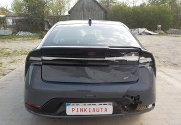 Toyota Prius V (XW60) 2.0  Hybrid Dynamic Force Plug-in 223KM 2023 Toyota Prius Plug-in Okazja 2.0 Hybryda Plug-in 223KM, zdjęcie 16