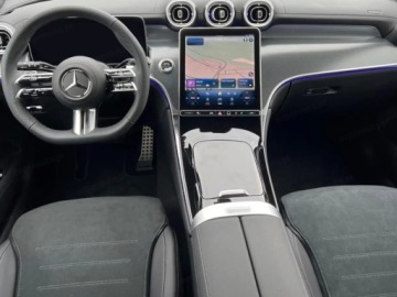 Mercedes GLC C254/X254 Coupe 2.0 200 204KM 2026 GLC 200 4-Matic AMG Line 2.0 (moc 204 KM) 2026, zdjęcie 8