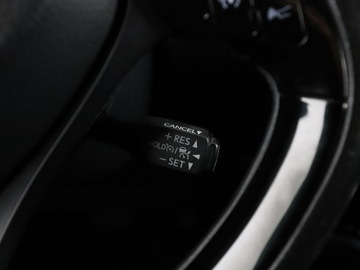 Toyota C-HR I Crossover Facelifting 1.8 Hybrid 122KM 2020 Toyota C-HR Hybryda Automat Kamera cofania, zdjęcie 29