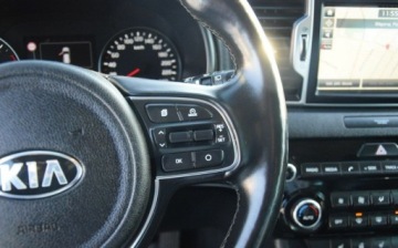 Kia Sportage IV SUV 2.0 CRDi 136KM 2017 Kia Sportage 2.0D 2017r naped 4x4 BARDZO BOGATE WYPOSAZENIE Sprowadzony, zdjęcie 31