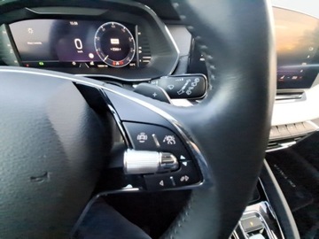 Skoda Octavia IV Liftback 2.0 TDI 150KM 2021 Skoda Octavia Style, Matrix, Head-Up, Smart Link, Asystenci, Keyless 2.0, zdjęcie 26