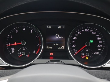 Volkswagen Passat B8 Variant Facelifting 1.5 TSI EVO 150KM 2022 VW Passat 1.5 TSI, Salon Polska, 1. Właściciel, zdjęcie 10
