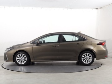 Toyota Corolla XII Sedan 1.5 VVT-i 125KM 2022 Toyota Corolla 1.5 VVT-i, Salon Polska, zdjęcie 2