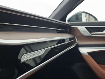 Audi A6 C8 Avant Plug In 2.0 50 TFSI e 299KM 2023 Audi A6 Avant dach panoramiczny, kamery 360, BO, matrixy, aktywny tempomat, zdjęcie 18