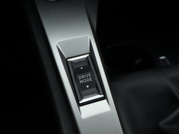 Peugeot 308 III SW 1.2 PureTech 130KM 2023 Peugeot 308 1.2 PureTech, Salon Polska, zdjęcie 18