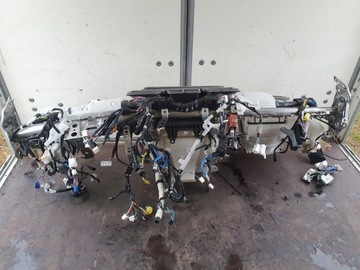 LAND CRUISER 150 2.8 2020-2023 INSTALACE SVAZEK POD DESKA    KONZOLA EVROPA