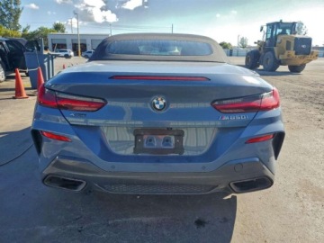 BMW Seria 8 II 2022 BMW Seria 8 M850xi 2022 4.4 Benzyna 523KM, zdjęcie 2