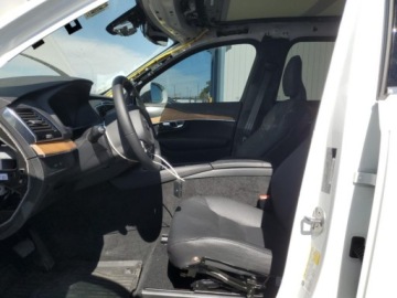 Volvo XC90 II 2024 Volvo XC 90 Plus, 2024r., 4x4, 2.0L 2.0 Benzyna 455KM, zdjęcie 6