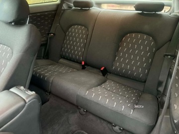 Mercedes Klasa C W203 Coupe W203 1.8 129KM 2001 Mercedes-Benz Klasa C Mercedes-Benz C180 W203 2,0 Benzyna LPG Zamiana 2.0, zdjęcie 6