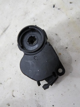 MOTOREK RADIÁTORU KADJAR