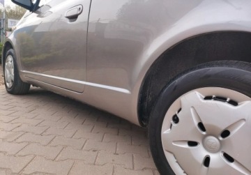 Toyota Yaris I 2003 Toyota Yaris Fajny Stan Brak korozji KLIMA Elektryka Zobacz Benzyna, zdjęcie 13