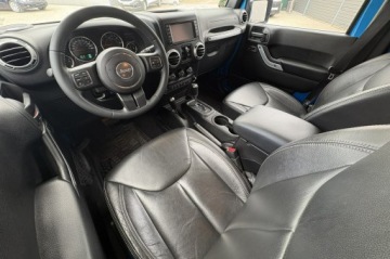 Jeep Wrangler III Unlimited Facelifting 2.8 CRD 200KM 2016 Jeep Wrangler 2.8 CRD | 200KM | Edycja SAHARA |, zdjęcie 6