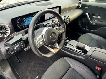 Mercedes Klasa A W177/V177 2021 Mercedes-Benz A 250 250e Plug-in Hybrid - Pakiet A, zdjęcie 9