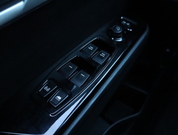  SsangYong Torres 1.5 T-GDI, Salon Polska, zdjęcie 17