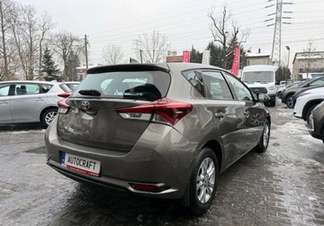 Toyota Auris II Hatchback 5d Facelifting 1.33 Dual VVT-i 99KM 2016 Toyota Auris salon Polska, serwis ASO Toyota, 58 tys km, czujniki park., G, zdjęcie 24