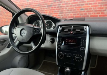 Mercedes Klasa B W245 150 95KM 2005 Mercedes-Benz Klasa B Automat Hak Klima Warszawa gwarancja w cenie VRVW, zdjęcie 5