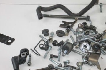 КОМПЛЕКТ БОЛТОВ HONDA VT 600 SHADOW PC21