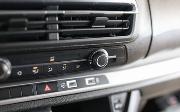 Toyota 2024 Toyota Proace Verso Verso 2.0 D4-D Long Business 2.0 Diesel 144KM, zdjęcie 24