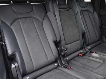 Audi Q7 II SUV Facelifting  3.0 50 TDI 286KM 2025 AUDI Q7 50 TDI quattro S Line Suv 3.0 (286KM) 2025, zdjęcie 13