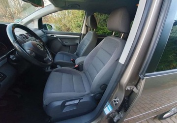 Volkswagen Touran II 1.6 TDI 105KM 2011 Volkswagen Touran Volkswagen Touran 1.6 TDI DPF BlueMot Comfortline 1.6, zdjęcie 9