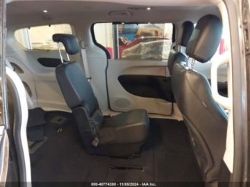 Chrysler Pacifica II 2018 Chrysler Pacifica Chrysler Pacifica Touring L 3.6 Benzyna 287KM, zdjęcie 9