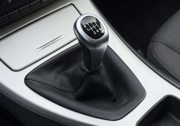 BMW Seria 3 2012 BMW Seria 3 Pakiet Comfort 6-biegowa Tempomat Podgrzewane fotele, zdjęcie 21