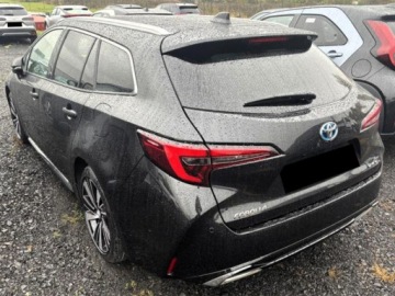 Toyota Corolla XII TS Kombi Facelifting 1.8 Hybrid 140KM 2025 Od ręki - Style 1.8 Hybrid 140KM | Podgrzewane fotele!, zdjęcie 3