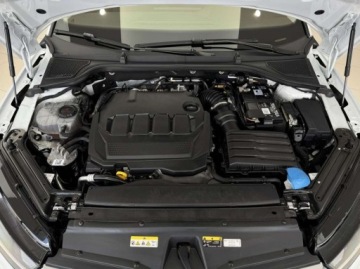 Skoda Octavia IV Kombi 2.0 TDI 115KM 2022 Skoda Octavia Ambition Kamera cofania CarPlayAndroid Auto LED 2.0, zdjęcie 17