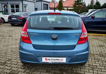 Hyundai i30 I Hatchback 1.6 126KM 2010 Hyundai i30 1.6 Benzyna 126KM, zdjęcie 4