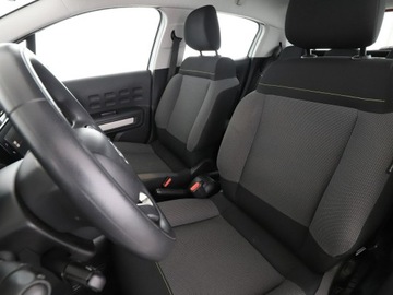 Citroen C3 III Hatchback 1.2 PureTech 82KM 2018 Citroen C3 1.2 Benzyna Graphic Klimatyzacja, zdjęcie 12