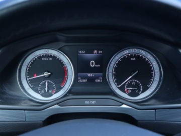 Skoda Superb III Kombi Facelifting 2.0 TSI 190KM 2020 Skoda Superb 2.0 TSI, Salon Polska, Serwis ASO, zdjęcie 10