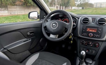 Dacia Sandero II Hatchback 5d TCe  90KM 2014 Dacia Sandero Stepway Dacia Sandero Stepway Benzyna 90KM, zdjęcie 23