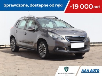 Peugeot 2008 I SUV 1.2 VTi 82KM 2014