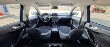 Ford Focus IV Hatchback 1.0 EcoBoost 125KM 2019 Ford Focus Ford Focus 1.0 EcoBoost Active Benzyna 125KM, zdjęcie 8