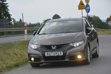 Honda Civic IX 2012 Honda Civic 1.8 i-VTEC automat kamera skóra