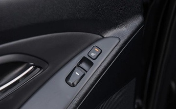 Hyundai ix35 SUV Theta 2.0 MPI 163KM 2010 Hyundai ix35 2.0 BENZYNA 163KM Skora Alu Climatron Serwis Gwarancjia Maly, zdjęcie 21