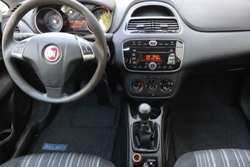 Fiat Punto Grande Punto Hatchback 5d 1.4 8v 77KM 2010 Fiat Punto Evo 1.4, GAZ, Klima, zdjęcie 11