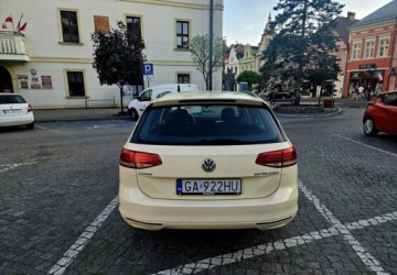 Volkswagen Passat B8 Variant 2.0 TDI 150KM 2015 Volkswagen Passat Volkswagen Passat 2.0 TDI BMT Trendline 2.0 Diesel 150KM, zdjęcie 1