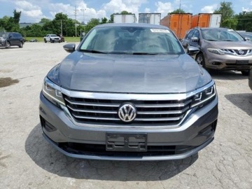 Volkswagen Passat B8 2020 Volkswagen Passat Volkswagen Passat 2.0T SE, od ubezpieczalni 2.0 Benzyna, zdjęcie 1