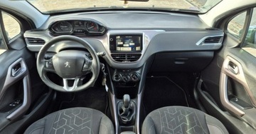 Peugeot 2008 I SUV 1.2 VTi 82KM 2014 Peugeot 2008 1.2 VTi 82KM Tablet Parktronic Tempomat Nowy rozrzad 1.2, zdjęcie 9