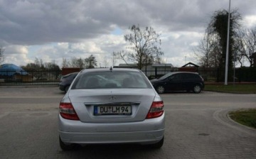Mercedes Klasa C W204 Limuzyna 1.8 180 K 156KM 2008 Mercedes-Benz Klasa C 1.8B Kompresor 100 TYS KM Super Stan Sprowadzony Opl, zdjęcie 9