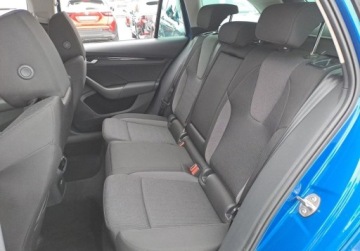 Skoda Octavia IV Liftback 1.5 TSI EVO 150KM 2024 Skoda Octavia SalonPL 1.5eTSI mHEV 150KM DSG Selection ASO Virtual Matrix, zdjęcie 12