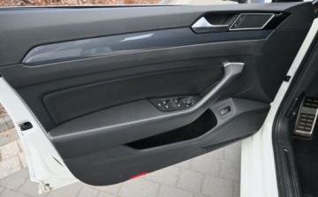 Volkswagen Arteon Fastback 2.0 TSI 190KM 2020 Volkswagen Arteon 2,0 TSI 190 KM R-LINE DSG Nawigacja Kamera Virtual Tacho, zdjęcie 23