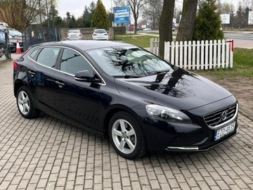 Volvo V40 II Hatchback 2.0 D4 DRIVE-E 190KM 2014 Volvo V40 *2.0D4 Drive*Panorama*BDB stan*