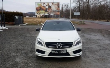 Mercedes Klasa A W176 Hatchback 5d Facelifting 200 d 136KM 2015 Mercedes-Benz Klasa A 200CDI 136KM AMG Line Niski przebieg Biksenon Skora, zdjęcie 1