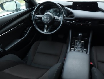 Mazda 3 IV Hatchback  2.0 SKYACTIV-G 150KM 2023 Mazda 3 2.0 Skyactiv-G, Salon Polska, zdjęcie 6