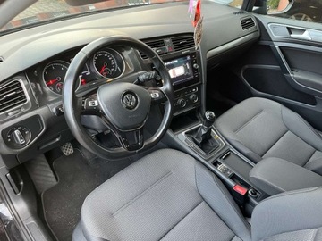 Volkswagen Golf VII Variant 2.0 TDI CR DPF BlueMotion Technology 150KM 2017 Volkswagen Golf 2.0 diesel 150 KM BEZWYPADKOWY 6 biegow zadbany zamia, zdjęcie 9